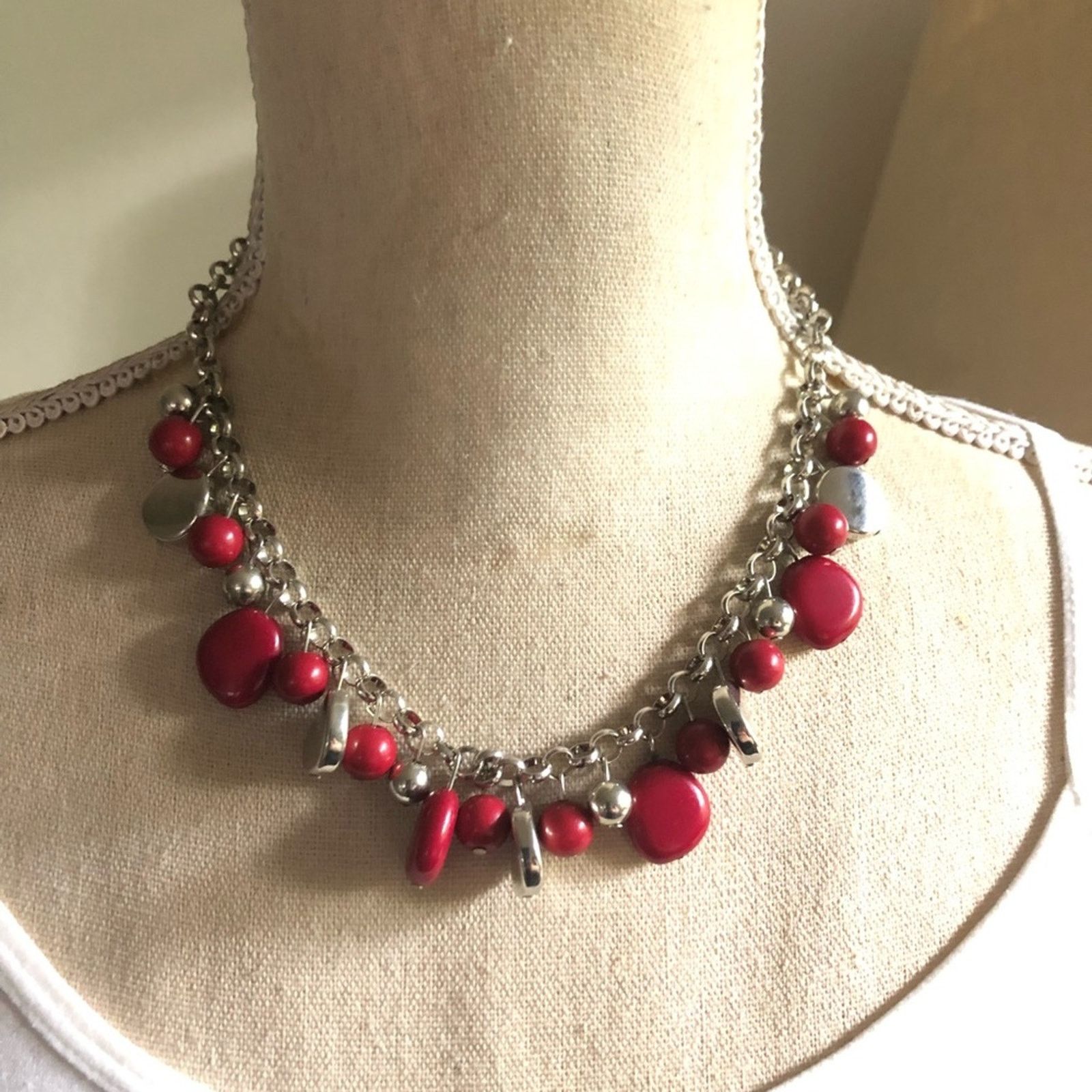 Jewelry Cranberry and silver beaded chain necklace Size ONE SIZE - 2 Thumbnail