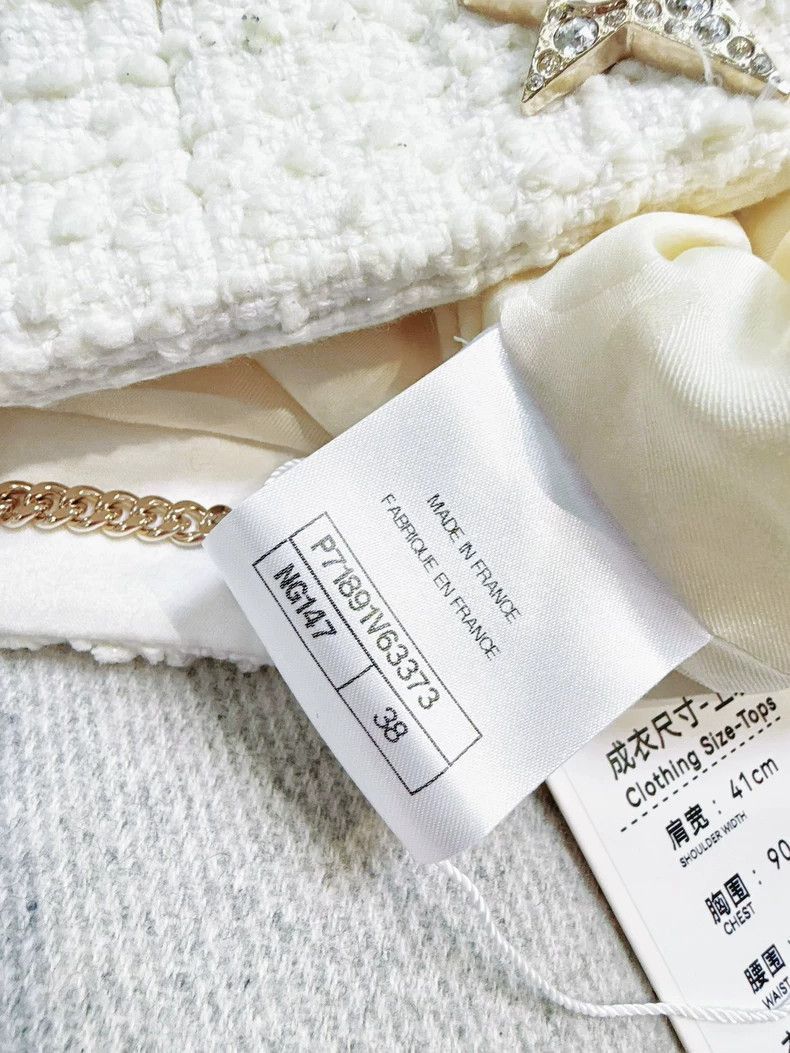 Chanel Chanel 22C White Embroidered Pocket Jacket Size M / US 6-8 / IT 42-44 - 7 Thumbnail