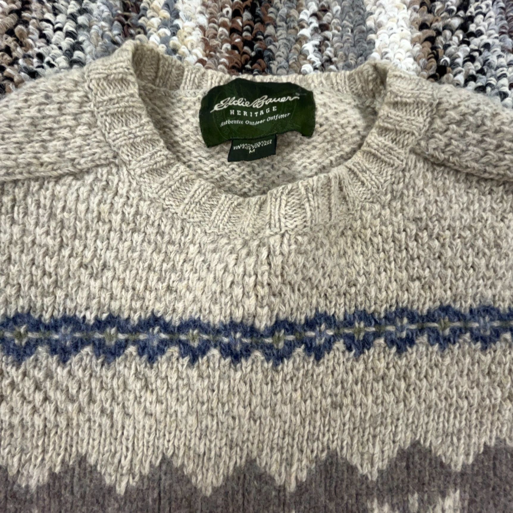 Eddie Bauer VINTAGE Eddie Bauer Sweater Women M Tan Blue Wool Knit Nordic Grandpa Y2K Size M / US 6-8 / IT 42-44 - 4 Thumbnail