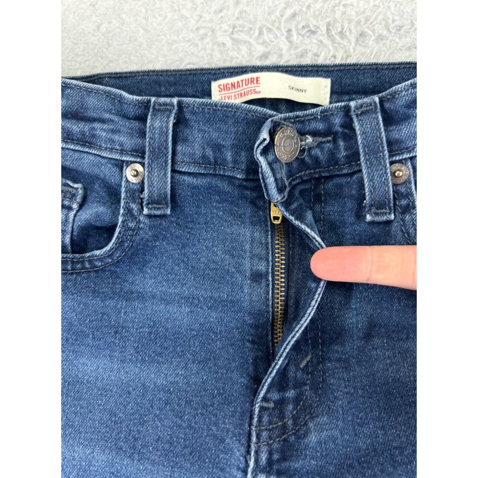 Levi's Levis Jeans Women 27x26 Black Cotton Denim Skinny Mid Rise 5-Pocket Stretch Regular 27in Waist Size 30" / US 8 / IT 44 - 5 Thumbnail