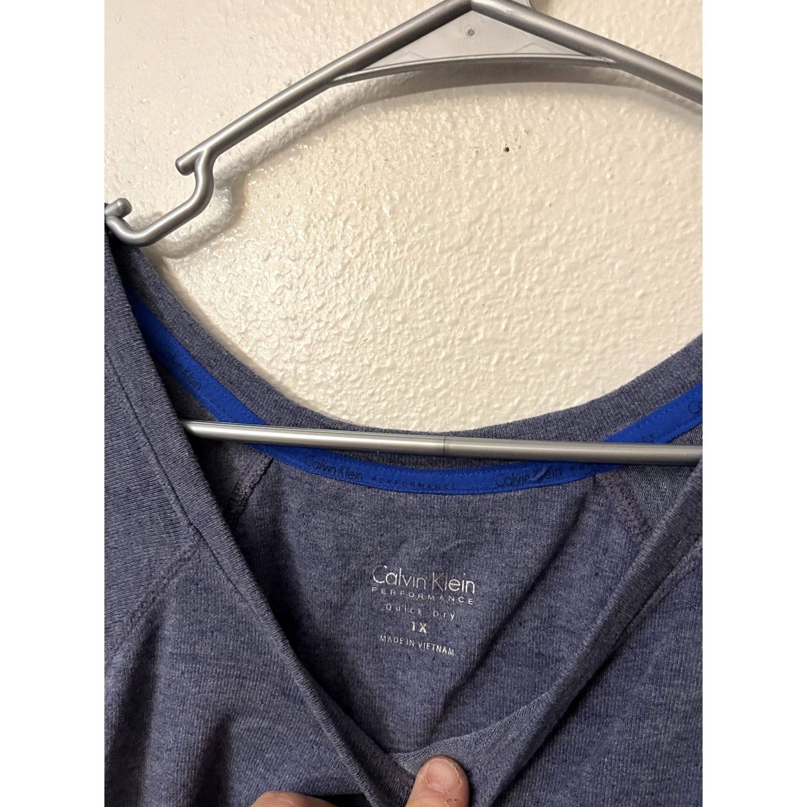 Calvin Klein Calvin Klein Performance Quick Dry Long Sleeve SweatShirt Size 1X Blue Women Pullover Crew Neck Activewear T-Shirt Size XL / US 12-14 / IT 48-50 - 2 Thumbnail