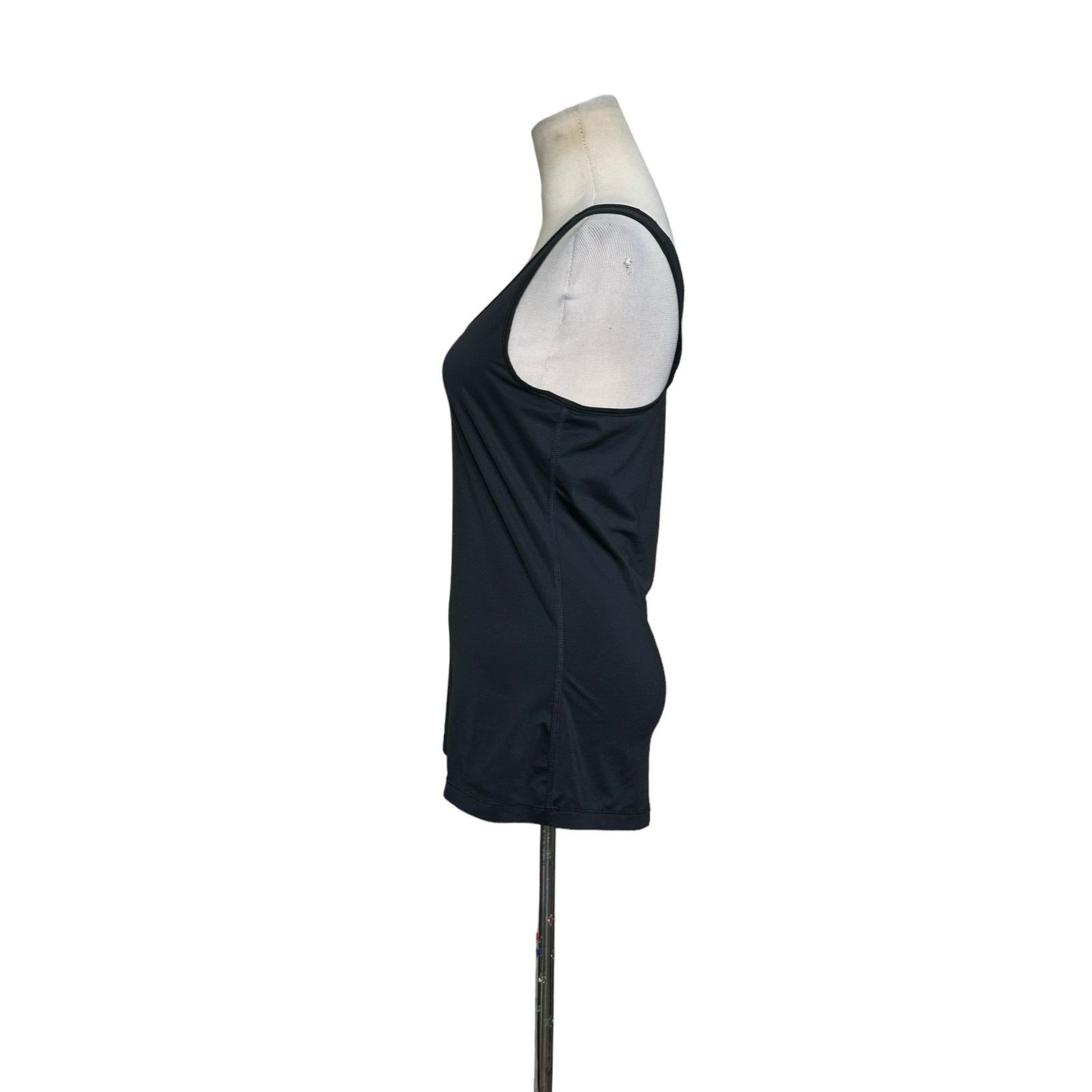 Nike Nike top black logo athletic tank top size small Size S / US 4 / IT 40 - 8 Thumbnail