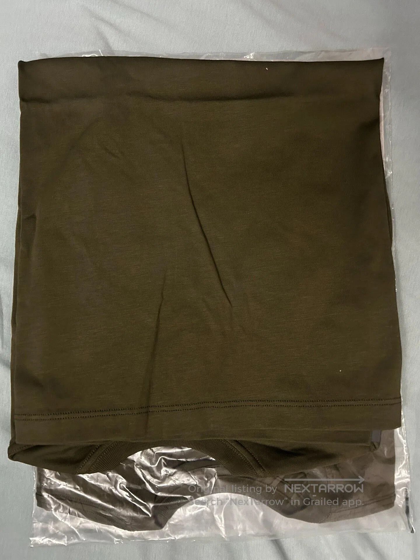 Arc'teryx Arc'teryx Women's Black T-Shirt. Size S / US 4 / IT 40 - 9 Thumbnail