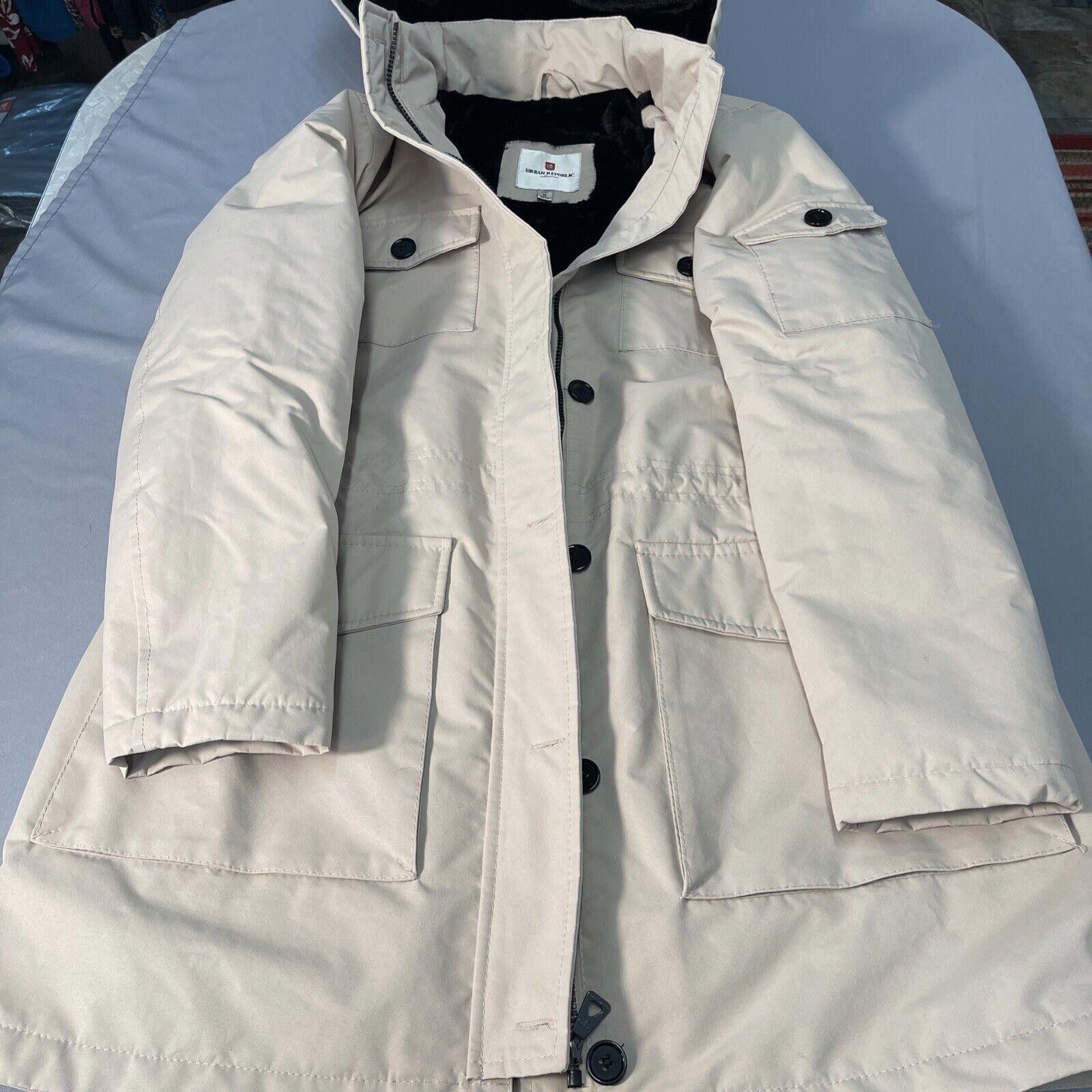 Urban Republic Urban Republic Size M women’s Beige Size M / US 6-8 / IT 42-44 - 1 Thumbnail