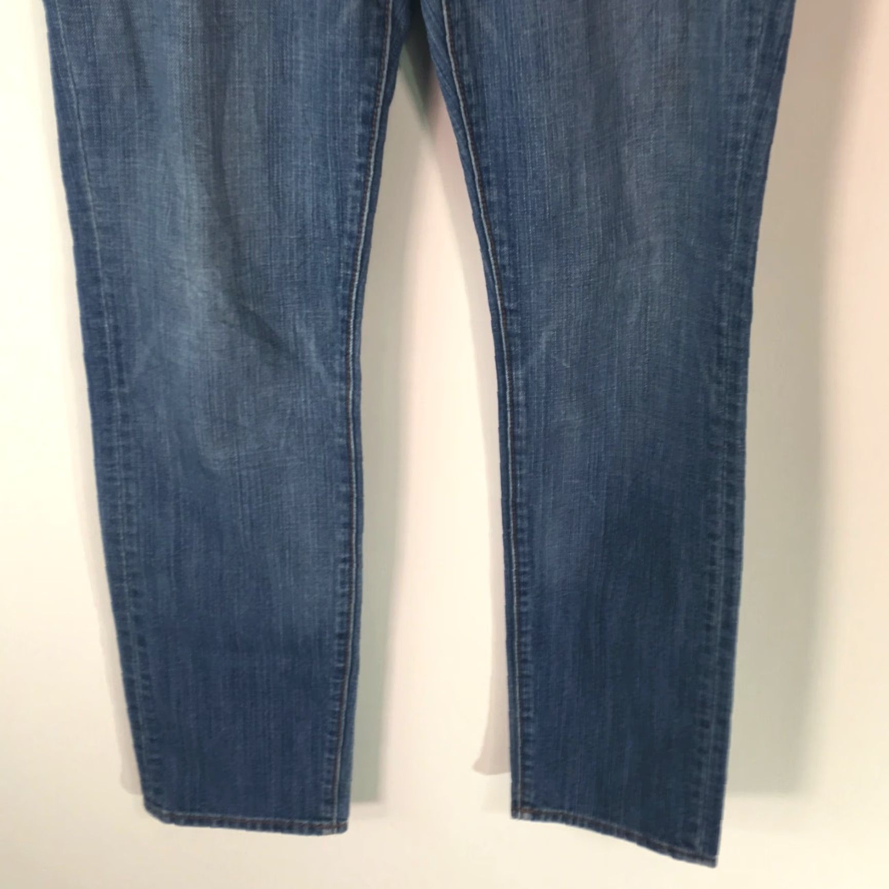 Old Navy Old Navy Jeans The Diva Denim Straight Leg 10 Women Blue 34X33 Regular Fit 33in Inseam Size 32" / US 10 / IT 46 - 4 Thumbnail