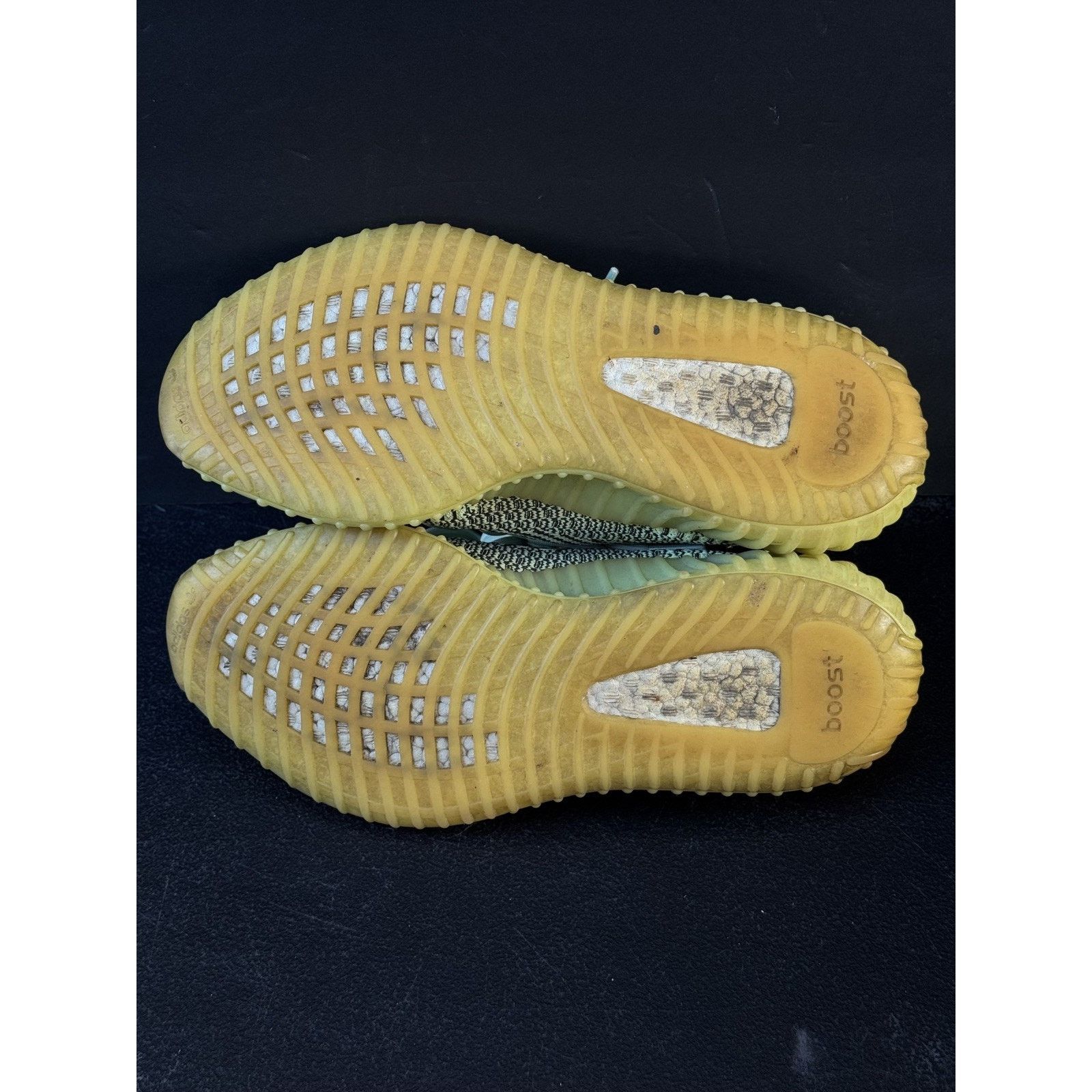 Adidas Men’s adidas Yeezy Boost 350 V2 Yeezreel Size 10.5 Size US 10.5 / EU 43-44 - 7 Thumbnail