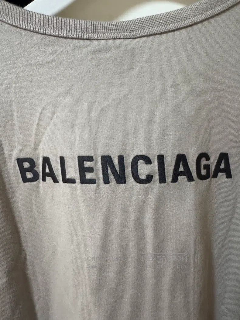 Balenciaga Balenciaga Double-sided embroidered logo light gray sports Size US M / EU 48-50 / 2 - 4 Thumbnail