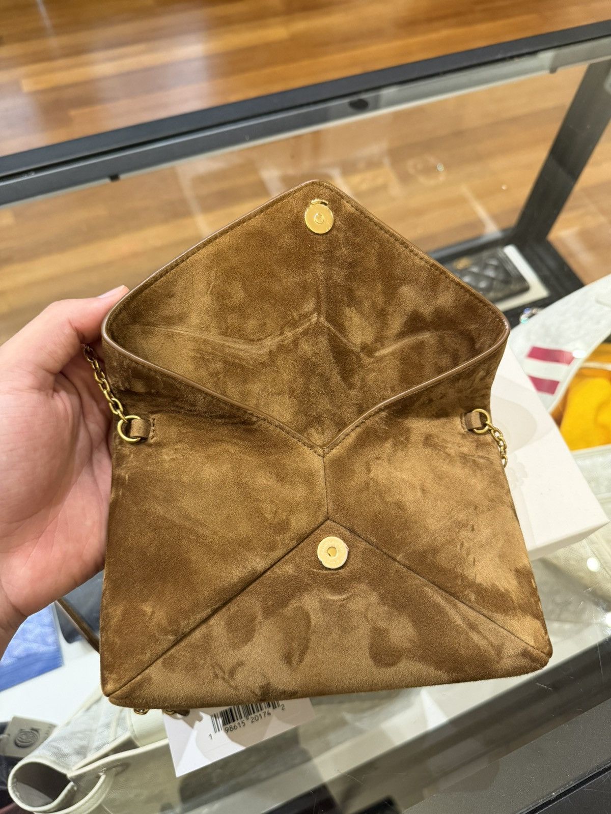 Saint Laurent Paris Saint Laurent Cassandre Envelope Suede Shoulder Bag Size ONE SIZE - 6 Thumbnail