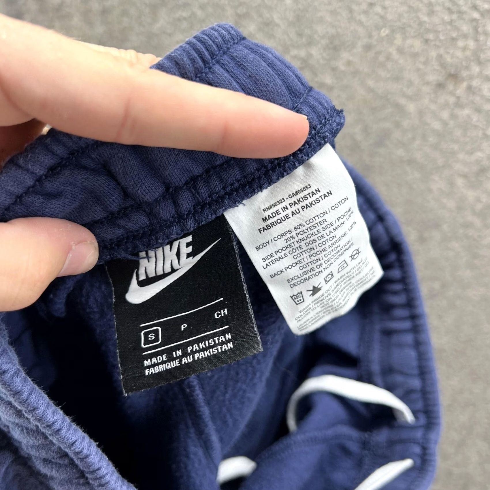 Nike Nike Sweat Shorts Mens Small Blue Swoosh Logo Athletic 7 Inseam BV2721-410 Size US 29 - 2 Thumbnail