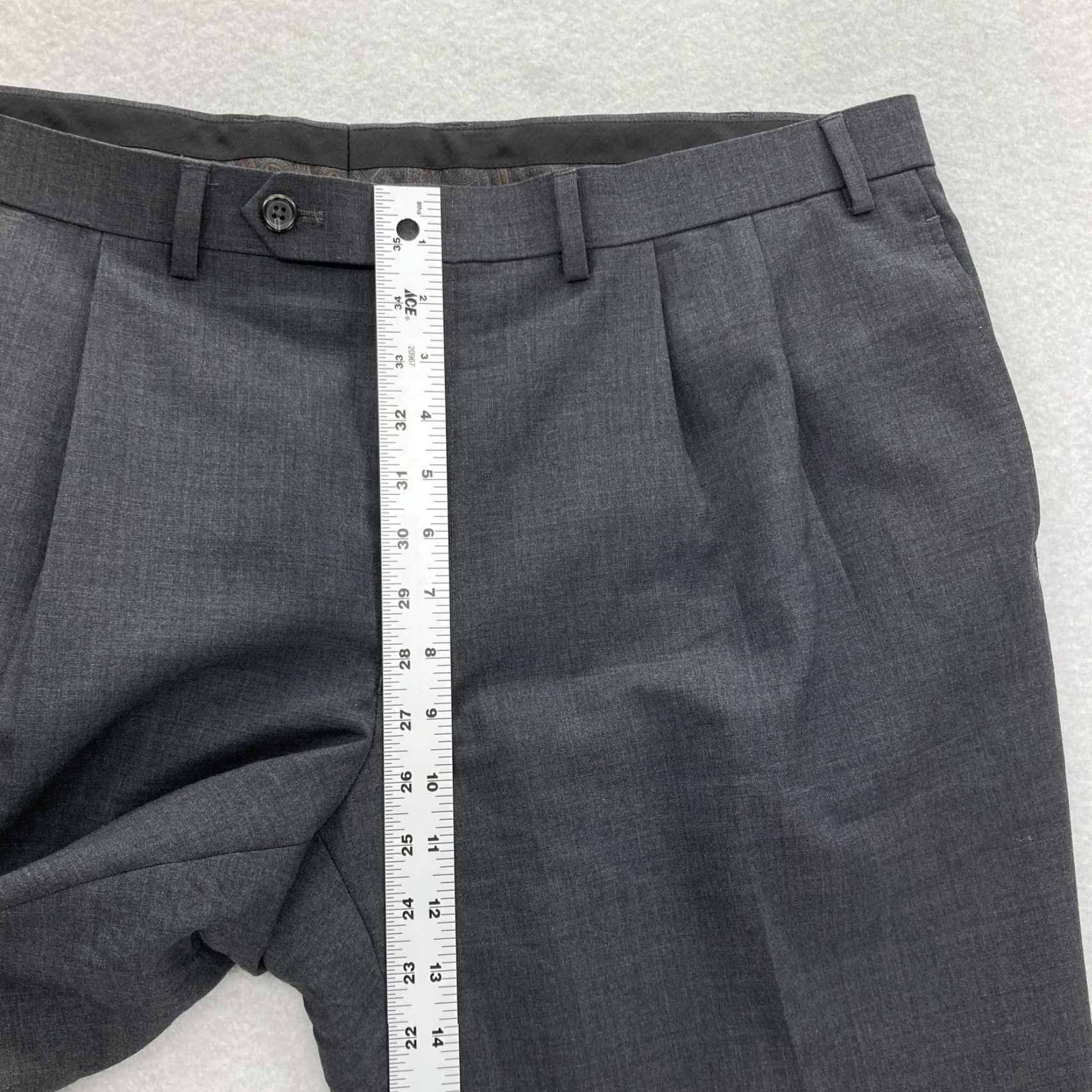 Ralph Lauren Lauren Ralph Lauren Pants Mens 40x30 Gray Wool Pleated Cuffed Total Comfort Shirt? Size US 40 / EU 56 - 6 Thumbnail