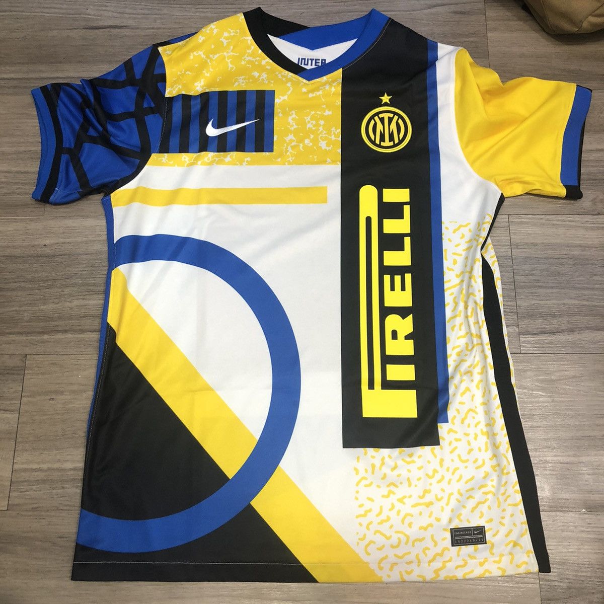 image of Nike Inter Milan 20/21 Forth Away 23 Barella, Men's (Size Large)