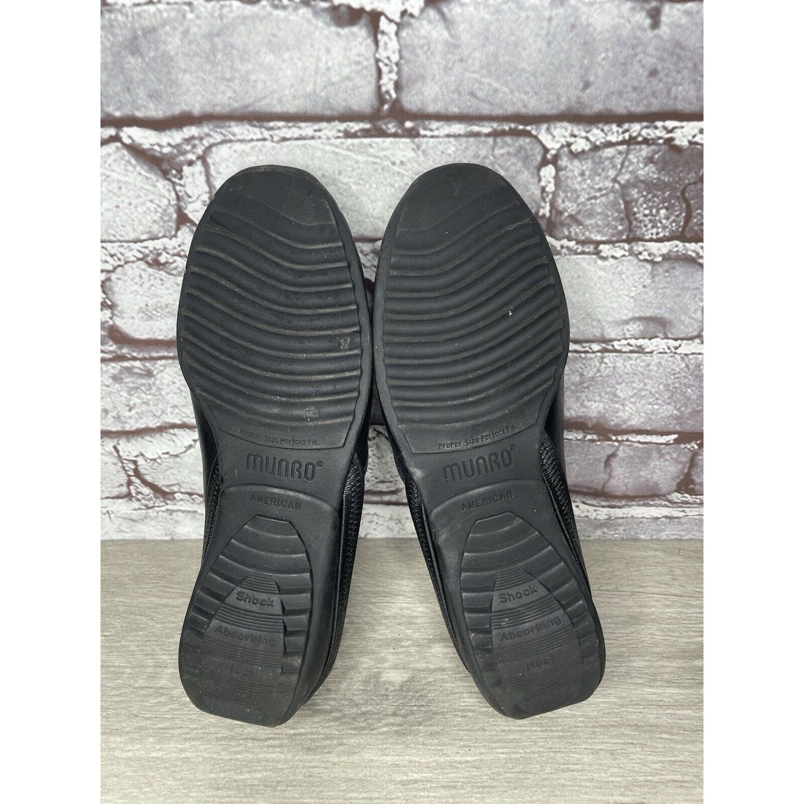 Other Munro American Black Leather SlipOn Slingback Mules Shoes Wo Size US 6 / IT 36 - 9 Thumbnail