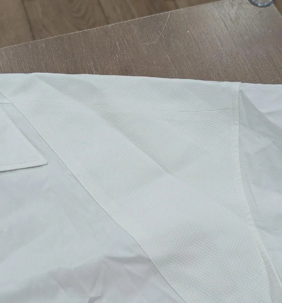 Alexander McQueen Alexander McQueen Harness LS Button Up Shirt White 16.5 Size US L / EU 52-54 / 3 - 3 Thumbnail