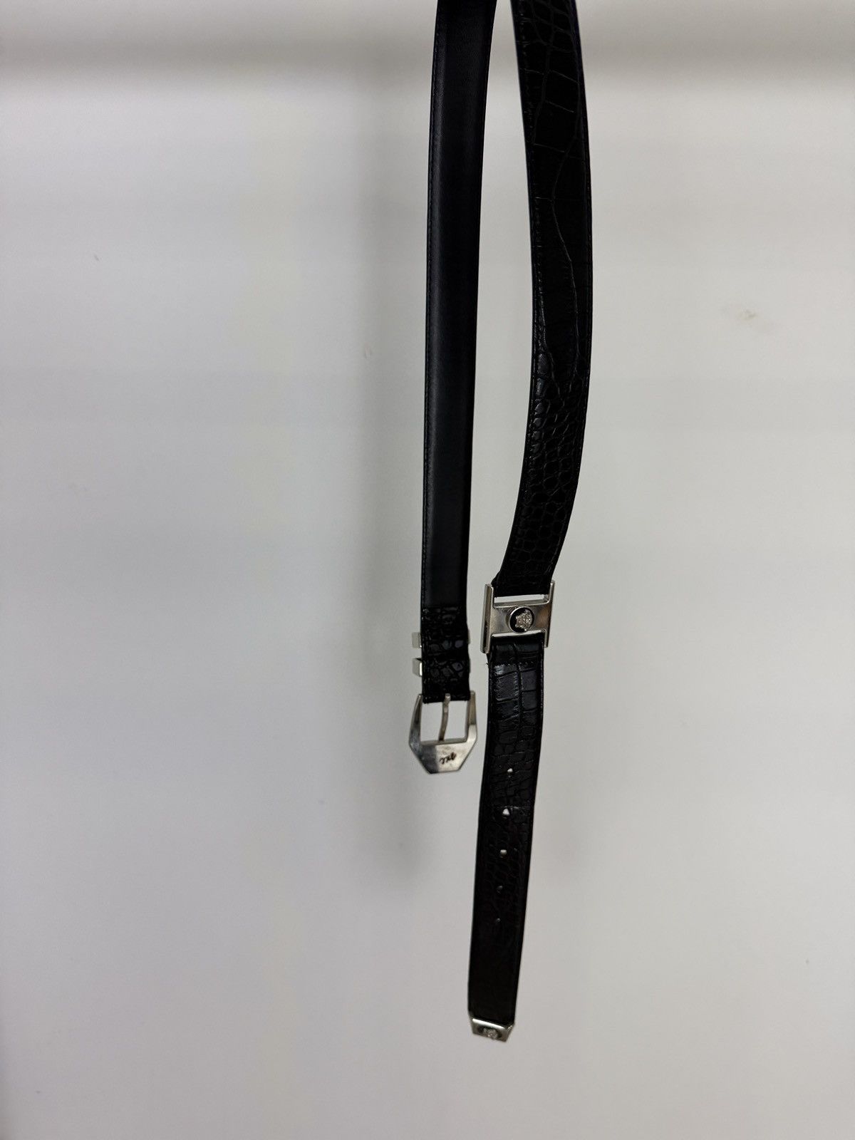 Versace Versace Vintage Medusa Leather belt Size ONE SIZE - 2 Thumbnail