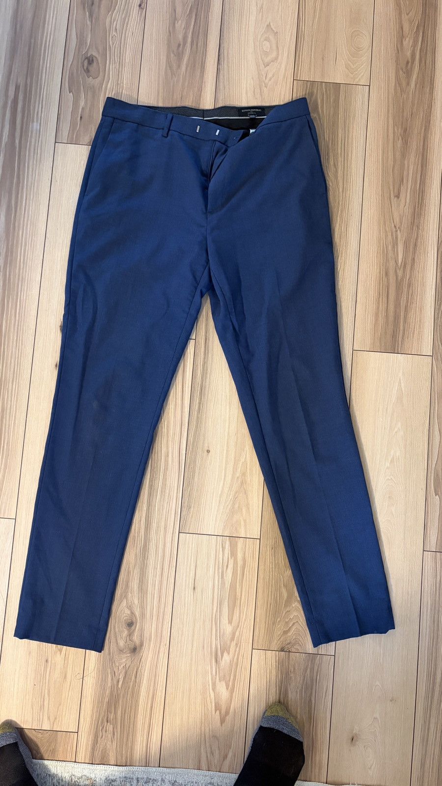 Banana Republic Banana Republic Tailored Fit Sharkskin Suit, Basic Navy, 42L Size 42L - 7 Thumbnail