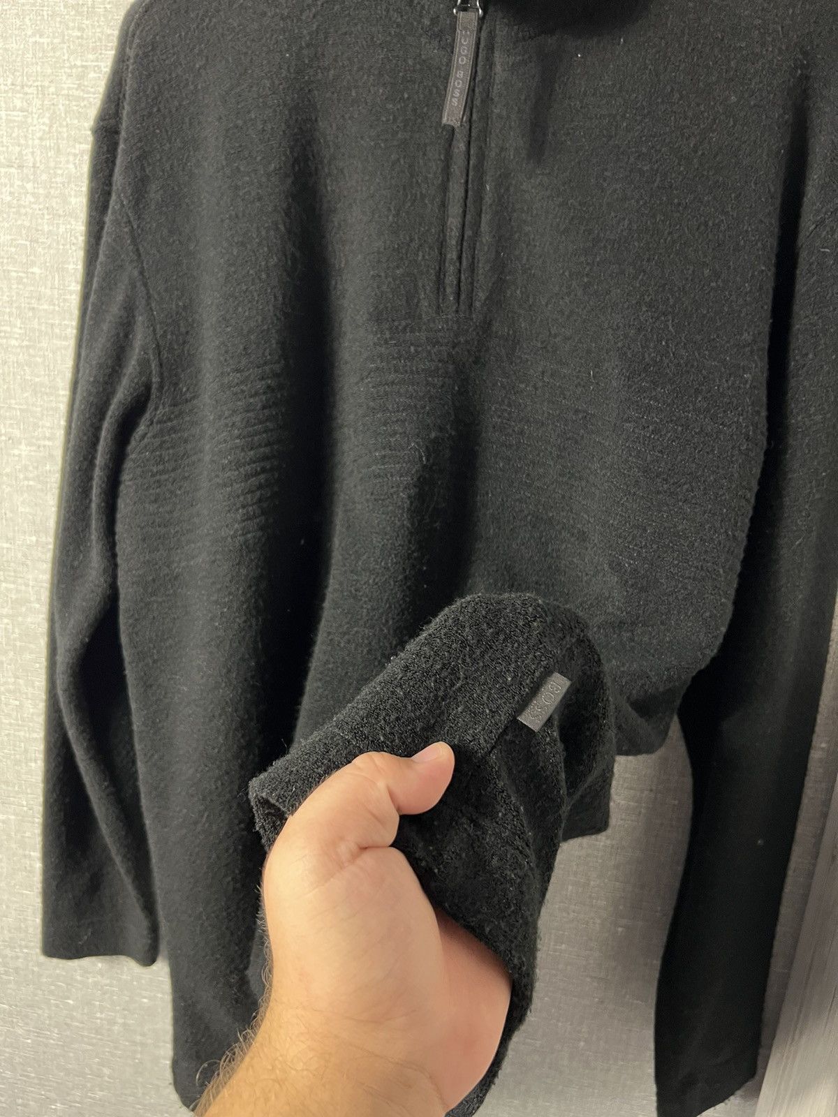 Hugo Boss × Vintage Vintage HUGO BOSS 1/4 Zip Pullover Wool & Acrylic & Nylon Size US L / EU 52-54 / 3 - 8 Thumbnail