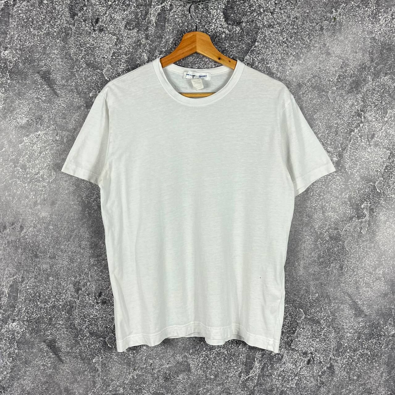 Comme des Garcons SHIRT Comme Des Garcons SHIRT Back Logo T-Shirt Basic Essentials Size US M / EU 48-50 / 2 - 2 Thumbnail