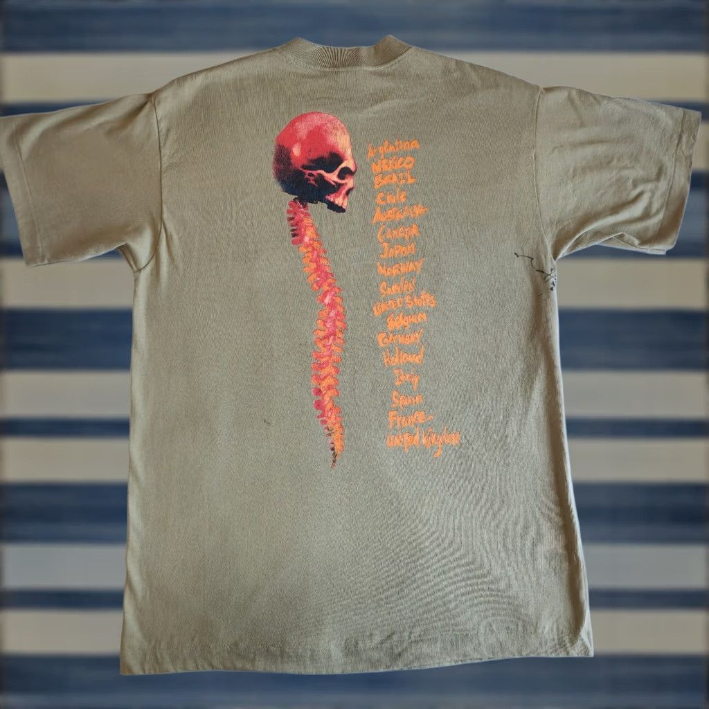 Vintage VINTAGE Rob Halford Fight A Small Deadly Space Tour 1995 Signed XL T-Shirt Men Brown Cotton Crew Neck Short Sleeve Space Band Tee Size US XL / EU 56 / 4 - 1 Thumbnail