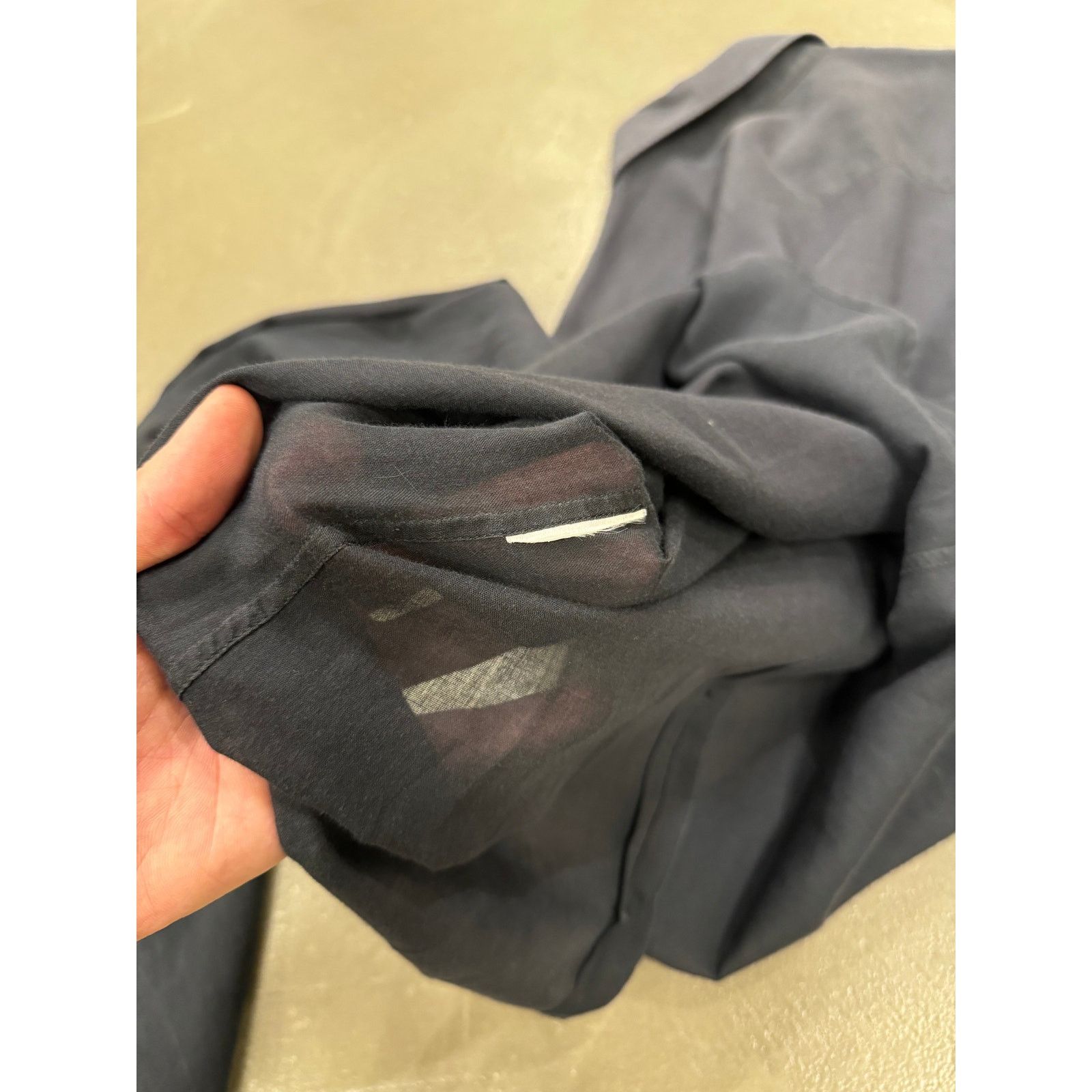 Gucci S/S 2004 Gucci by Tom Ford bat wing shirt Size S / US 4 / IT 40 - 5 Thumbnail