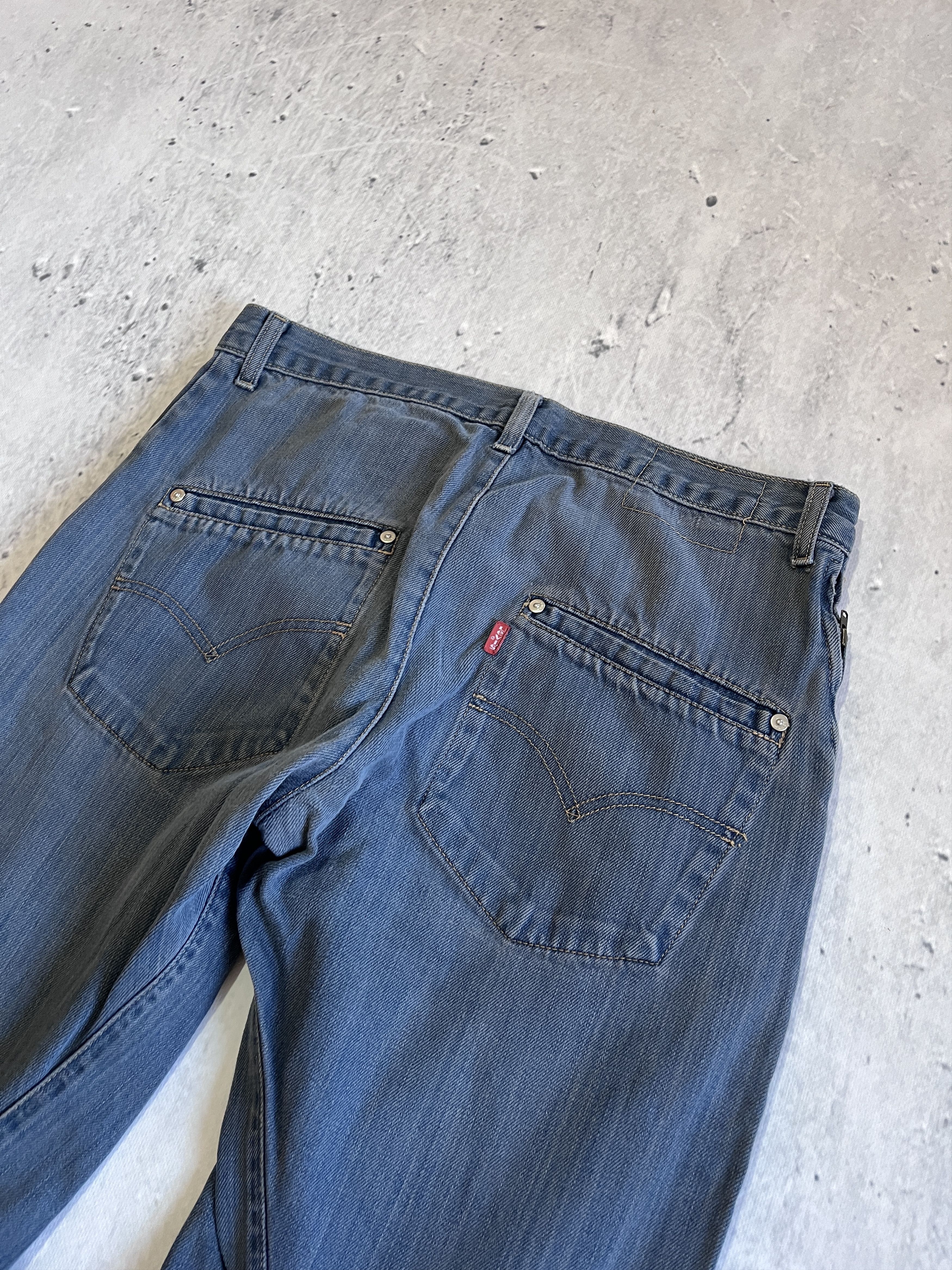 Levi's LEVI'S ENGINEERED JEANS 2002 TWISTED LEG VINTAGE Y2K DENIM Size US 32 / EU 48 - 15 Thumbnail