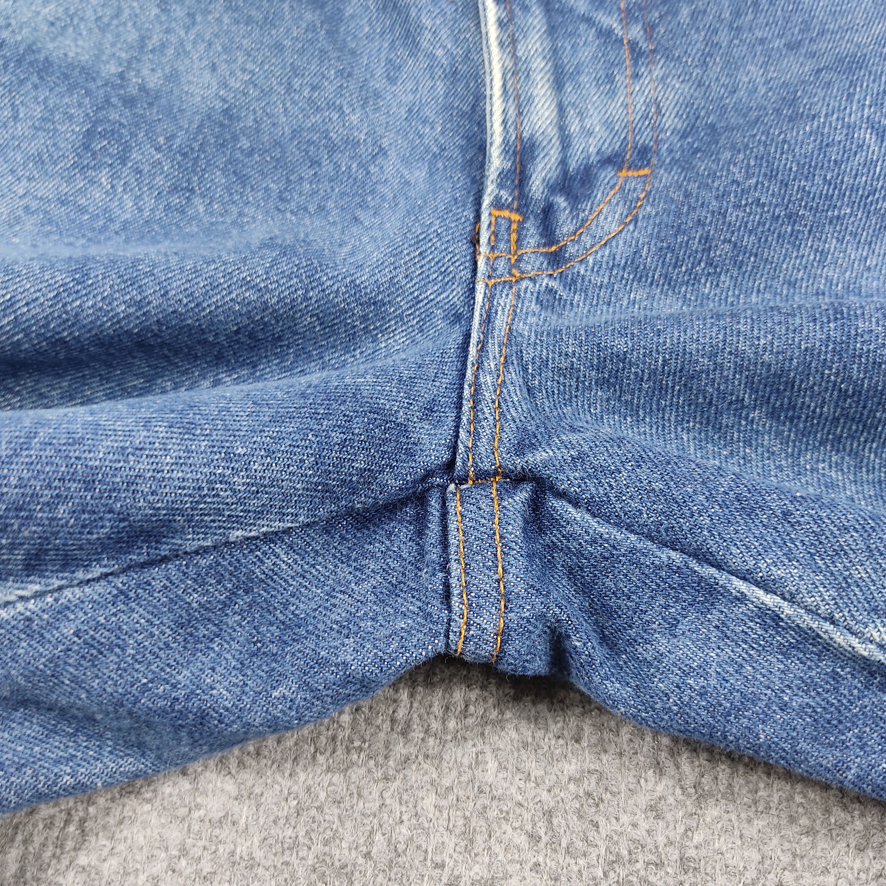 Trussardi × Vintage Vintage Trussardi Jeans Blue Wash L637 Size US 29 - 4 Thumbnail