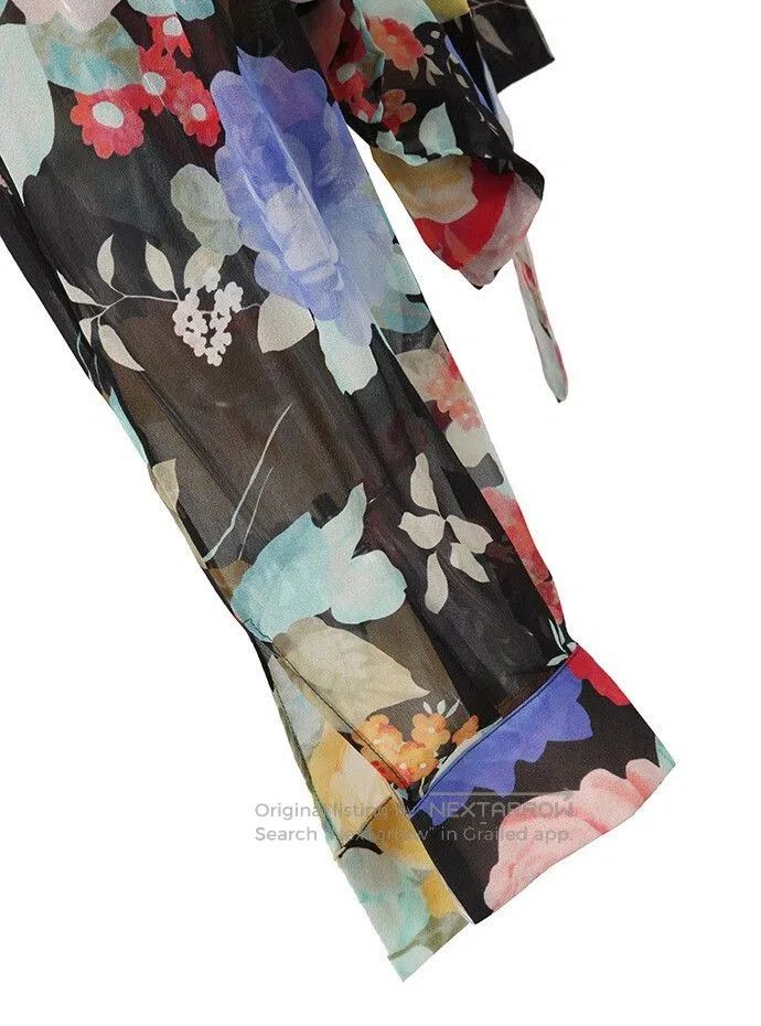 The Attico Attico Floral Silk Shirt for Women. Size S / US 4 / IT 40 - 5 Thumbnail