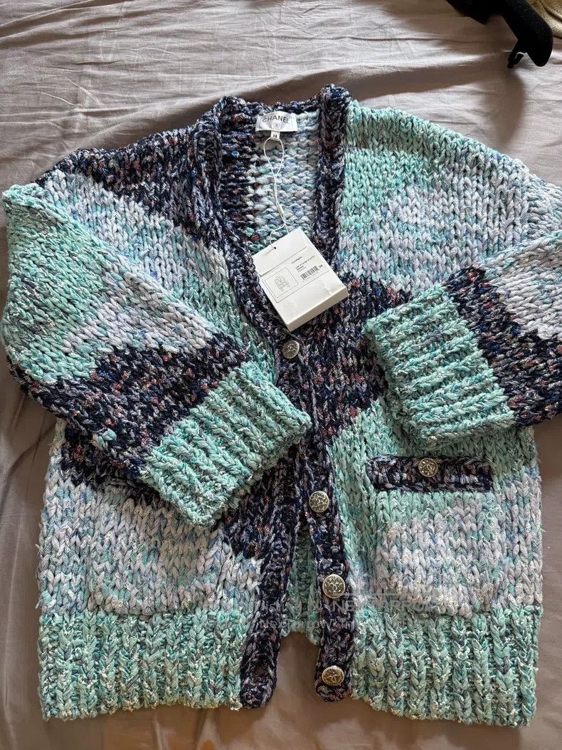 Chanel Chanel 23p blue thick line silhouette knitted cardigan coa Size XS / US 0-2 / IT 36-38 - 1 Thumbnail