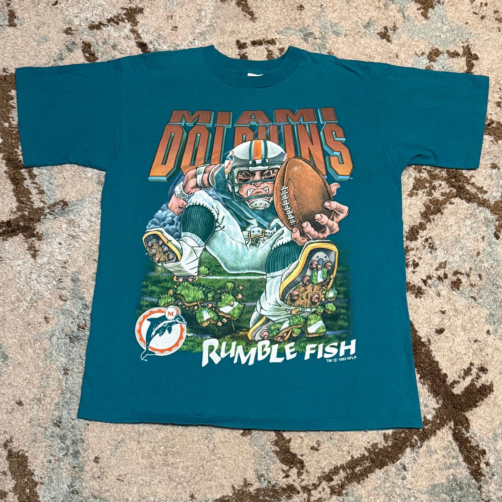 NFL × Salem Sportswear × Vintage 1993 Miami Dolphins Rumble Fish Shirt Large Dan Marino NFL Size US L / EU 52-54 / 3 - 1 Thumbnail