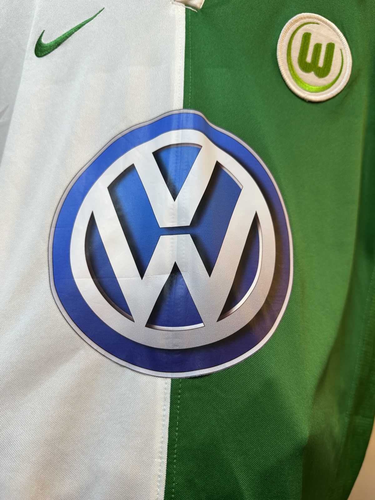 Nike 2007-2008 VFL Wolfsburg Home Kit Size US L / EU 52-54 / 3 - 15 Thumbnail