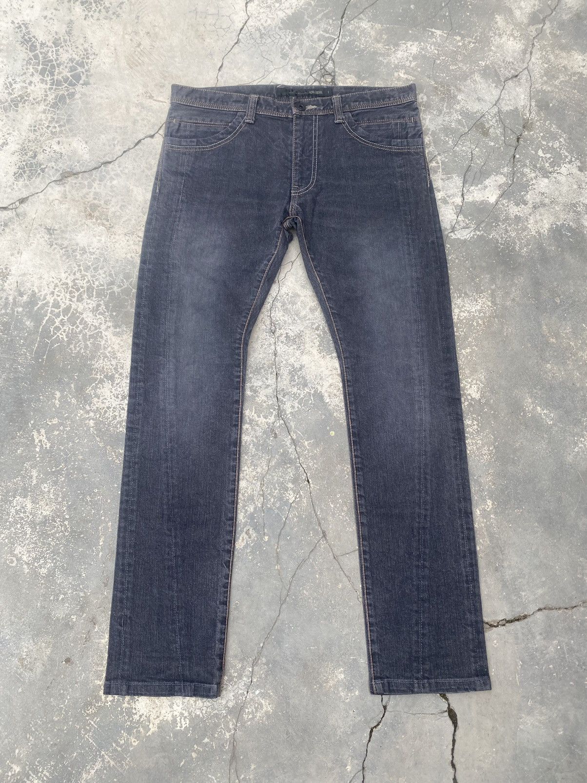 SCHLUSSEL Multi Seams Jeans