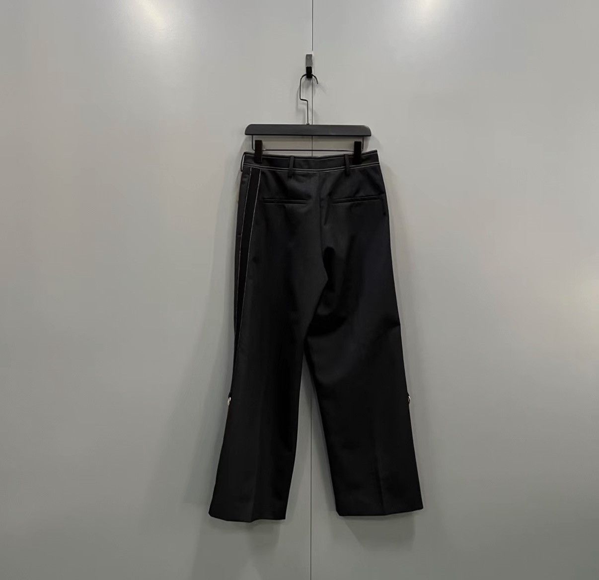Burberry Burberry Pleated Spliced Trousers J41 Size 25" / US 0 / IT 36 - 2 Thumbnail