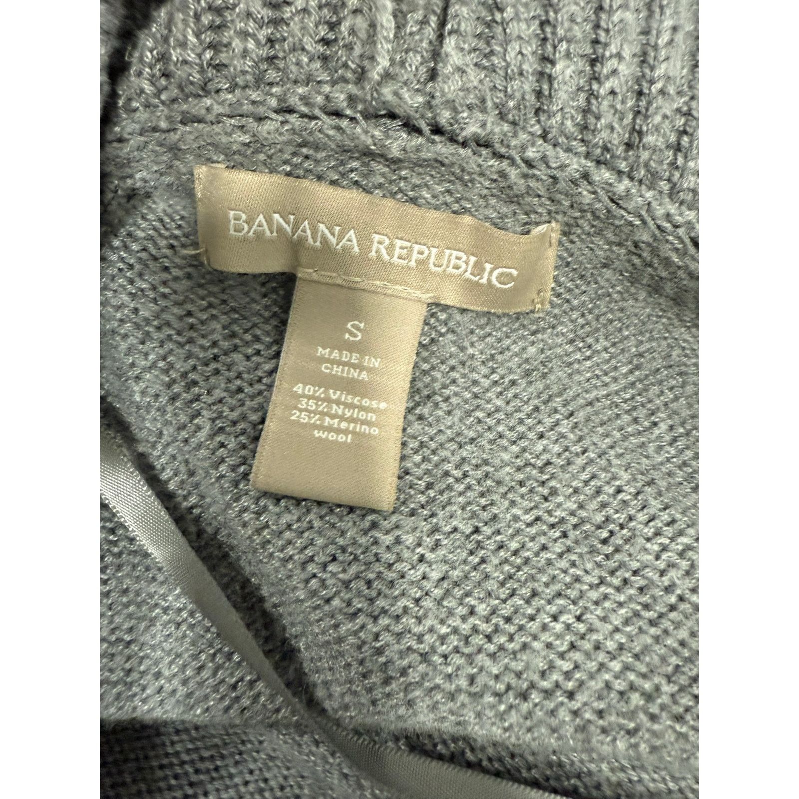 Banana Republic Banana Republic Women’s Sweater Cardigan sz S Chunky #G579 Size S / US 4 / IT 40 - 6 Thumbnail