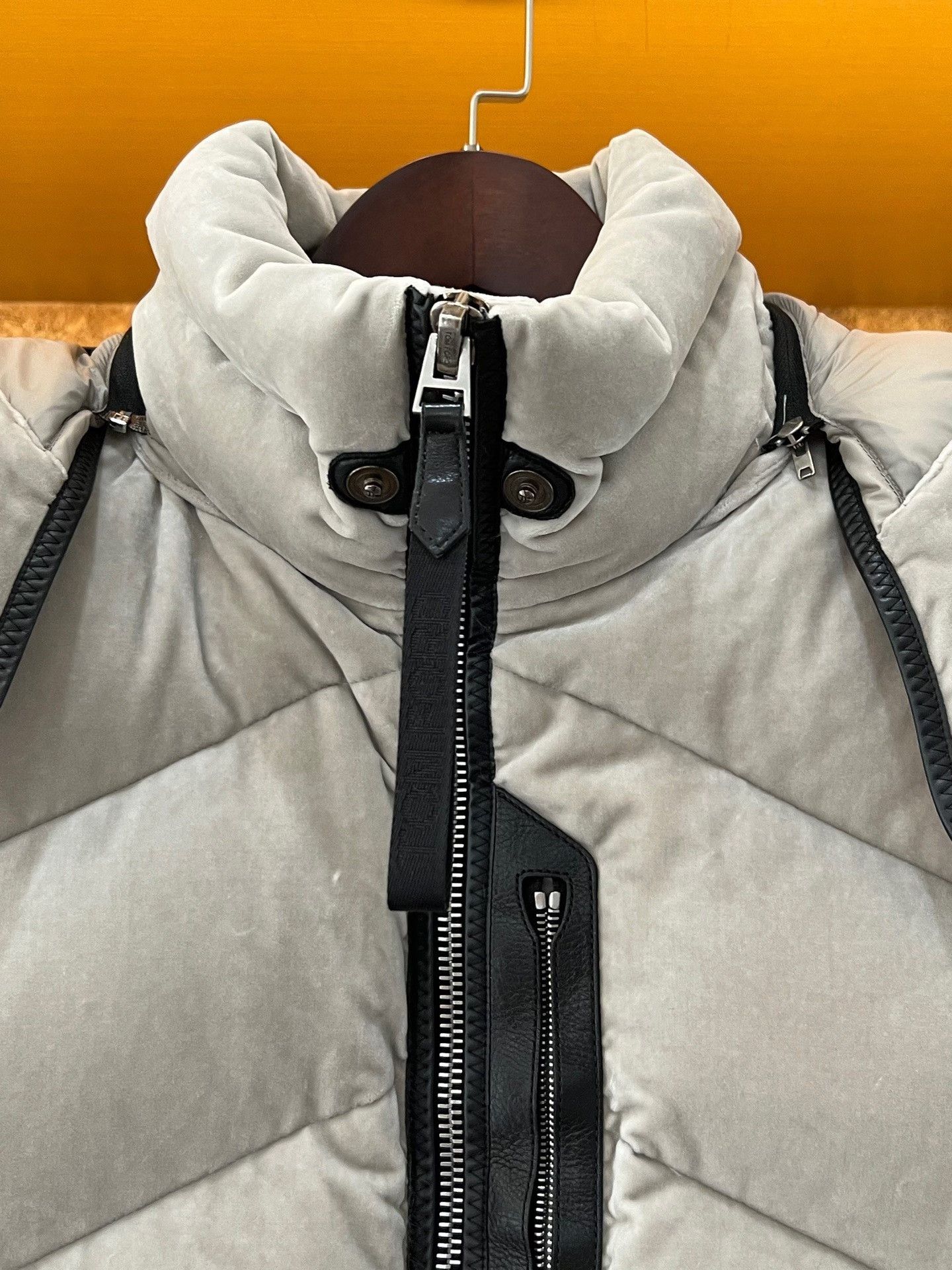 Tom Ford Tom Ford Down Vest Size US M / EU 48-50 / 2 - 3 Thumbnail