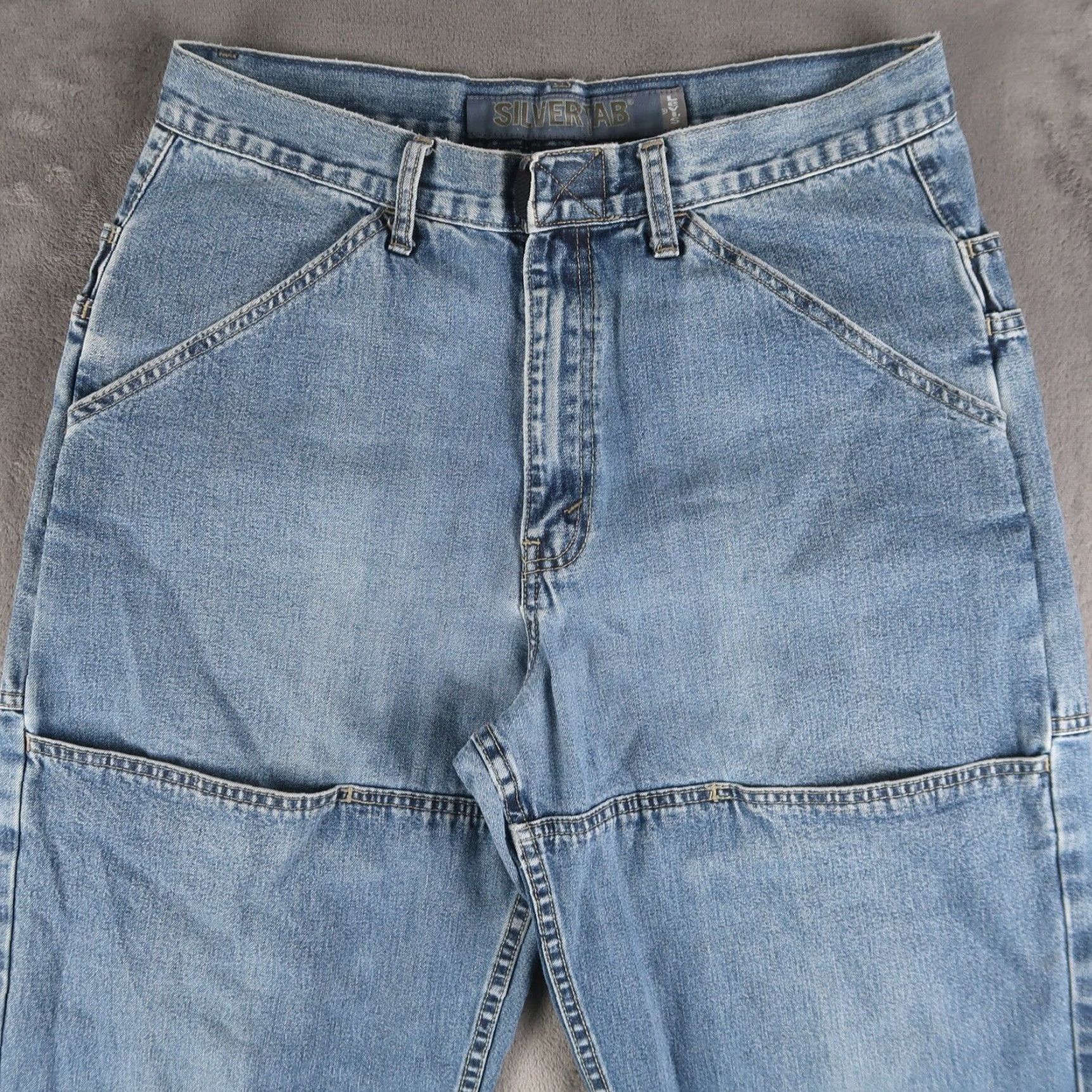 Denime VINTAGE Levi’s Silvertab Baggy Den im Skater Jeans Grunge Y2K 33x30 Big Pockets Jeans Biker Streetwear Skater 90s? Size US 33 - 3 Thumbnail