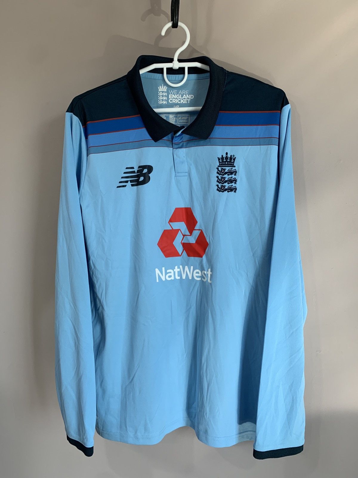 New Balance England 2019 World Cup Cricket Shirt New Balance Jersey Sz L Size US L / EU 52-54 / 3 - 1 Thumbnail