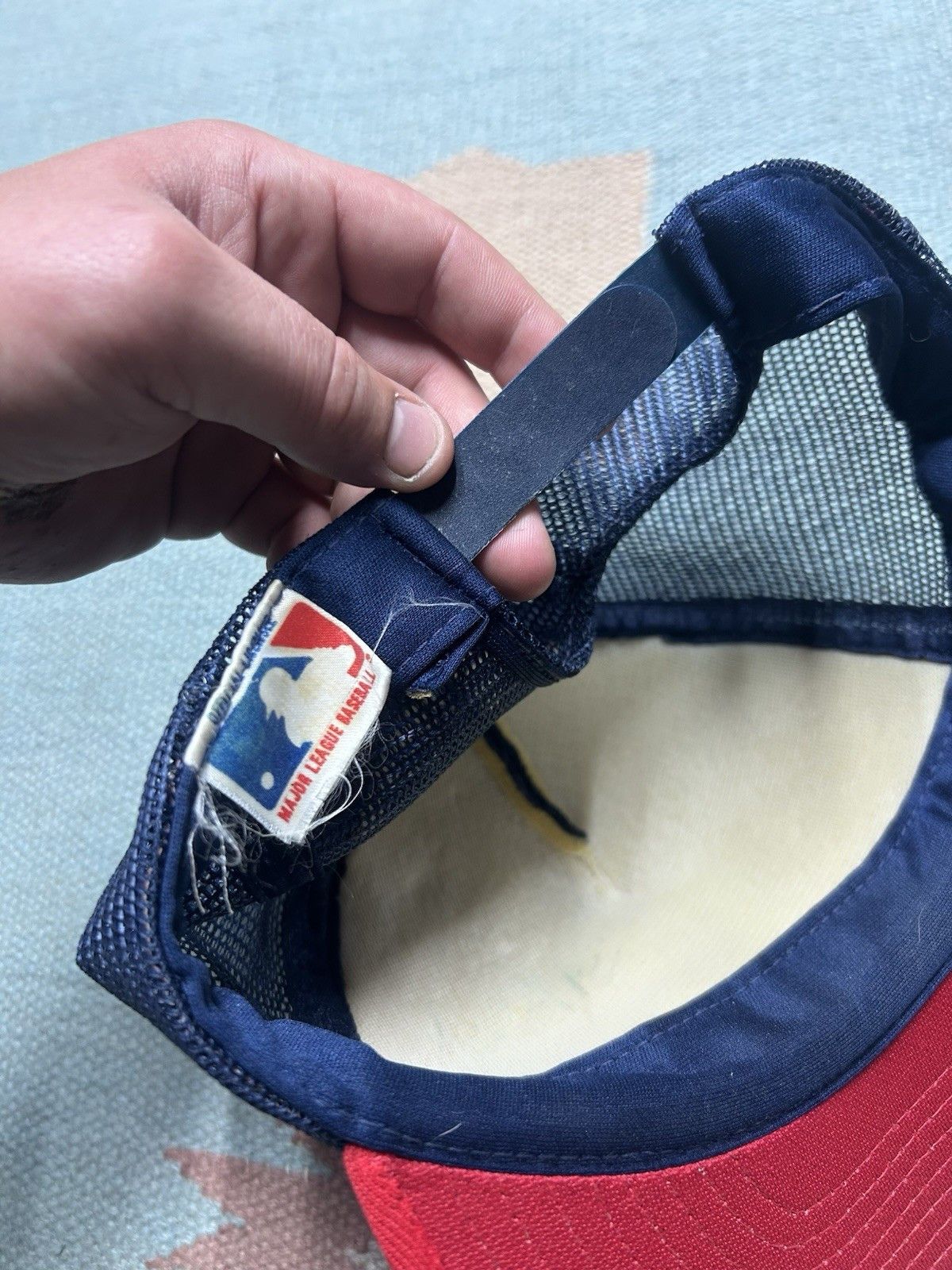 Vintage Vintage 80s trucker hat Cleveland Indians plain logo MLB Size ONE SIZE - 6 Thumbnail
