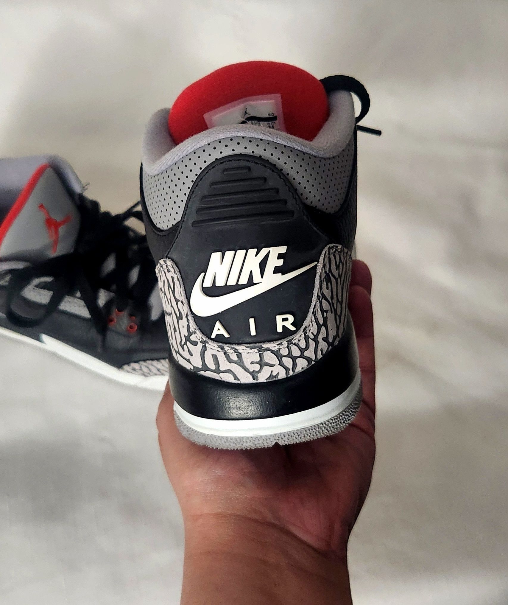 Jordan Brand × Nike Nike Air Jordan Retro 3 OG BC3 854261-001 SZ 6Y Women's 7.5 Size US 7.5 / IT 37.5 - 2 Thumbnail
