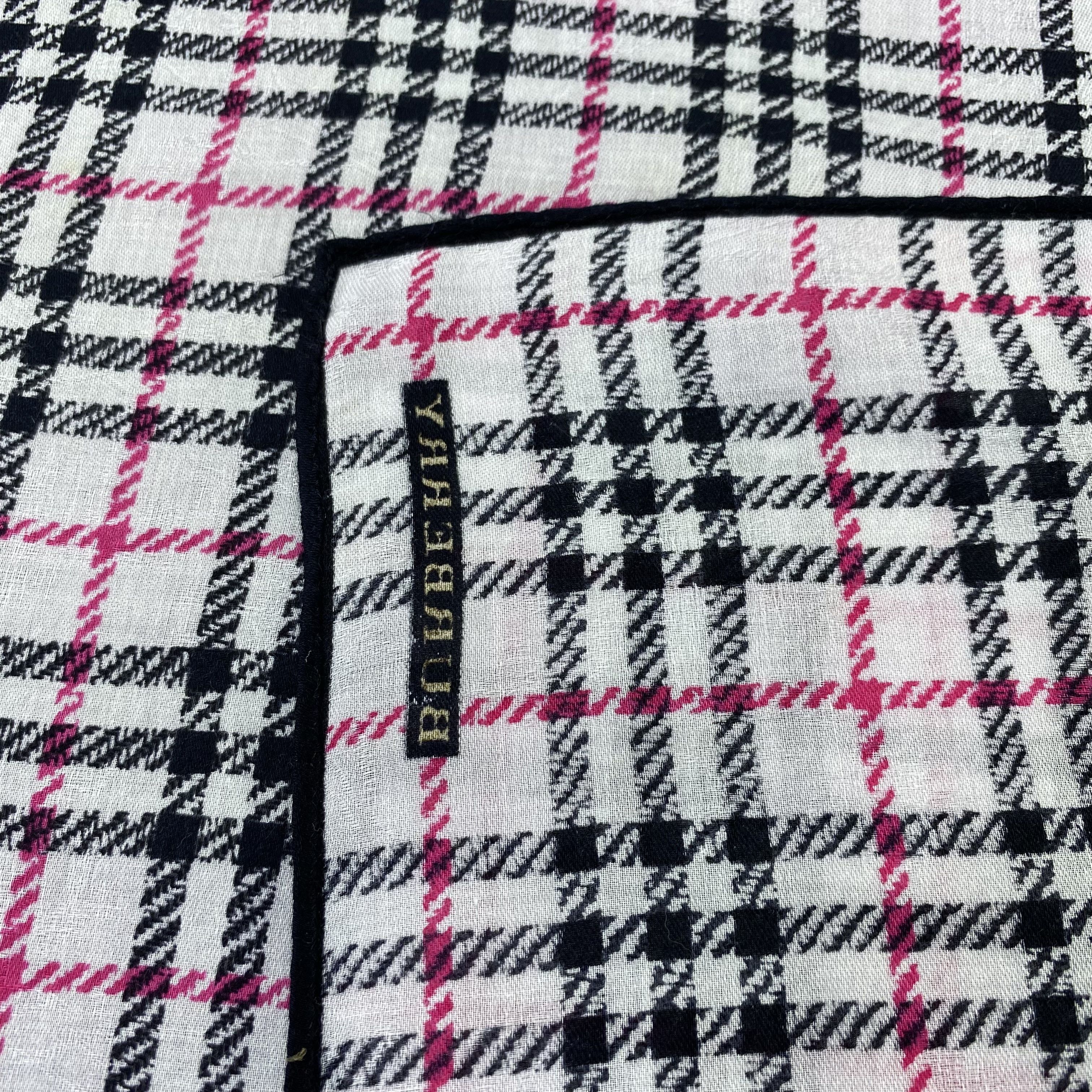 Burberry Burberry Handkerchief / Bandana / Neckerchief-B2155 Size ONE SIZE - 6 Thumbnail