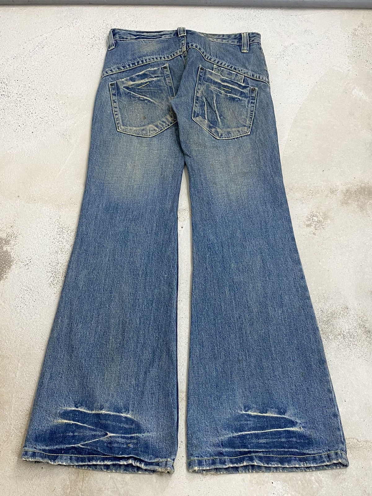 If Six Was Nine Flare Japanese Brand Mud Washed Dirty Boot Cut Fit Size US 29 - 2 Thumbnail