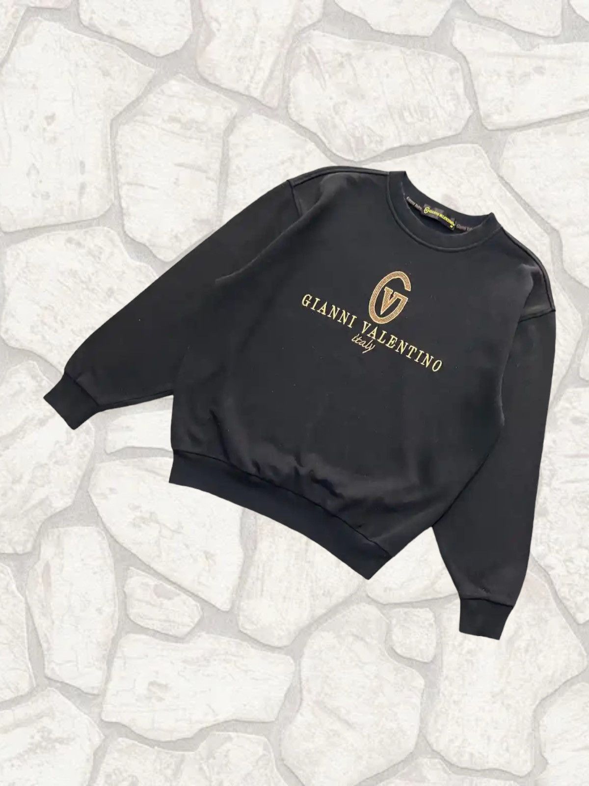 Gianni Valentino × Valentino × Vintage Vintage Gianni Valentino Italy Gold Embroidery Sweatshirt Size US M / EU 48-50 / 2 - 2 Thumbnail