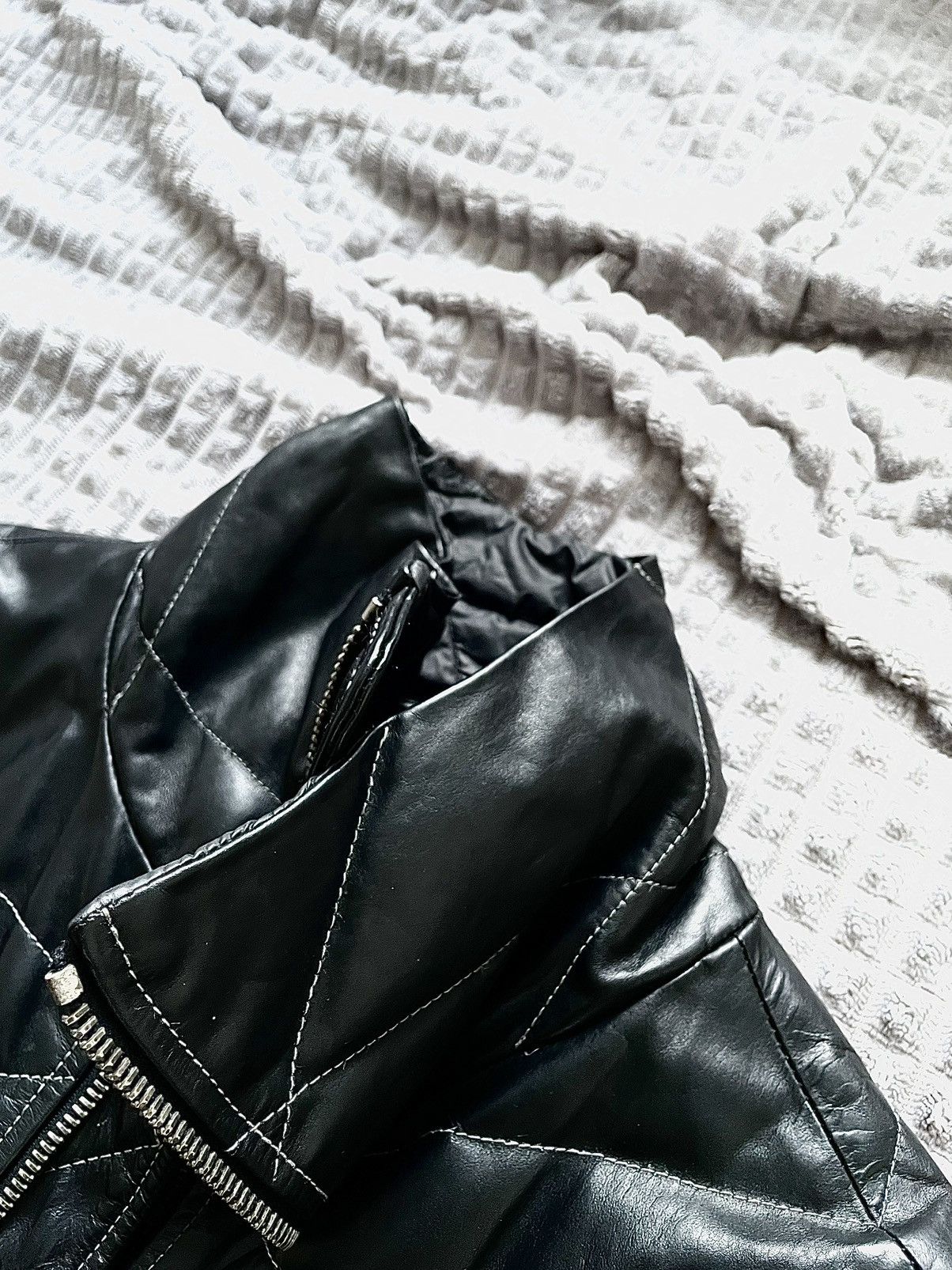 10sei0otto 10Sei0otto Black Guidi Leather Overlock Puffer Down Jacket Size US XL / EU 56 / 4 - 11 Thumbnail