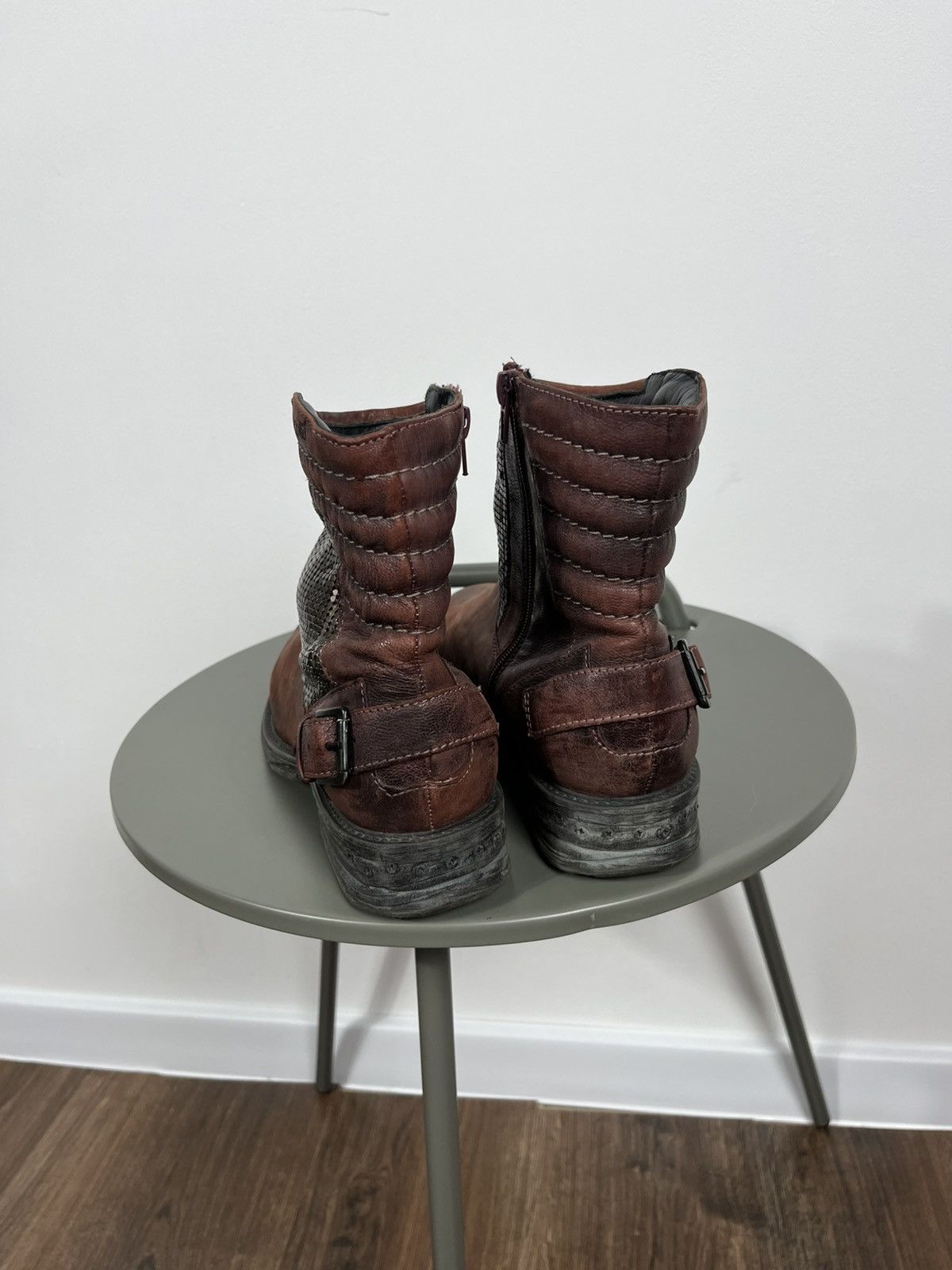 Bugatti Bugatti women’s distressed leather ankle boots size 39 Size US 8.5 / IT 38.5 - 6 Thumbnail