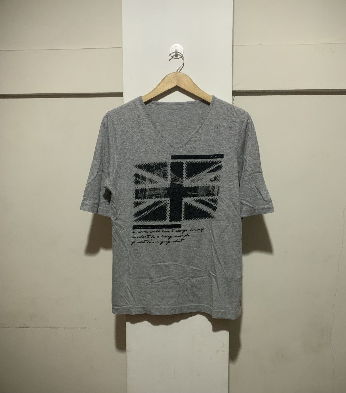 Japanese Brand Japanese Poem Quotes Union Jack Tee Shirt Size US L / EU 52-54 / 3 - 1 Thumbnail