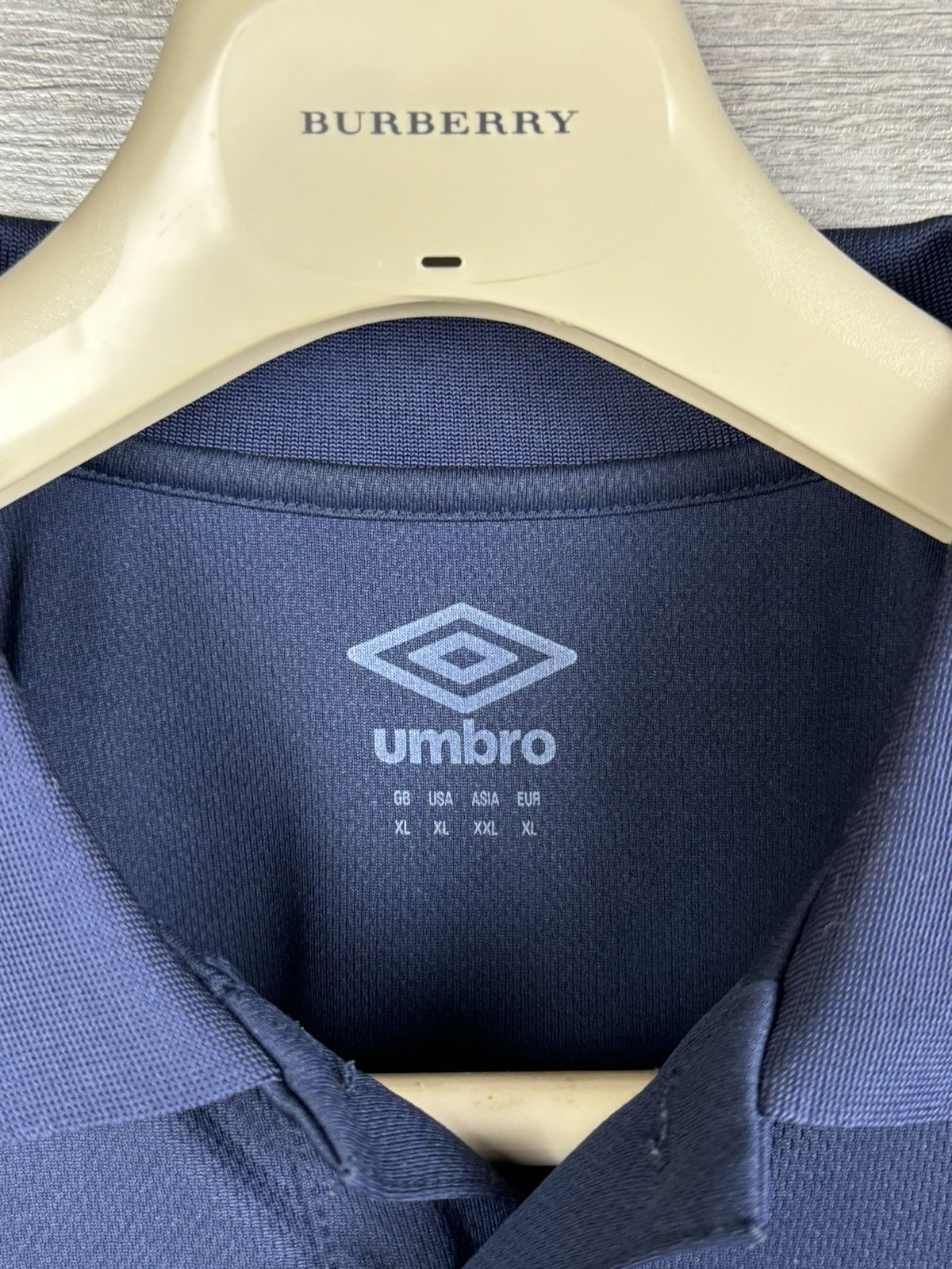 Umbro UMBRO West Ham United FC Short Sleeve T-Shirt Size XL Size US XL / EU 56 / 4 - 6 Thumbnail