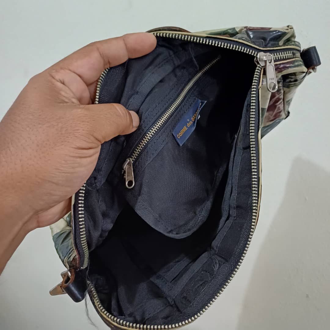 Comme des Garcons × Vintage Vintage Comme Des Garcons Camo Sling Bag Size ONE SIZE - 13 Thumbnail