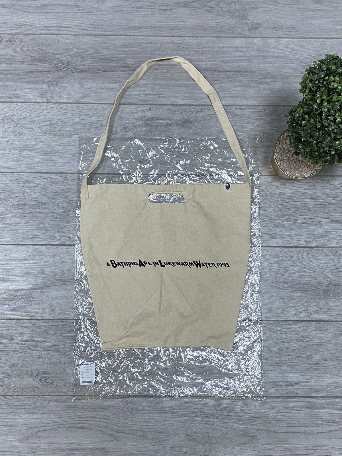 Bape Bape RARE tote shopper crossbody bag in Luke warm water 1993 Size ONE SIZE - 2 Thumbnail