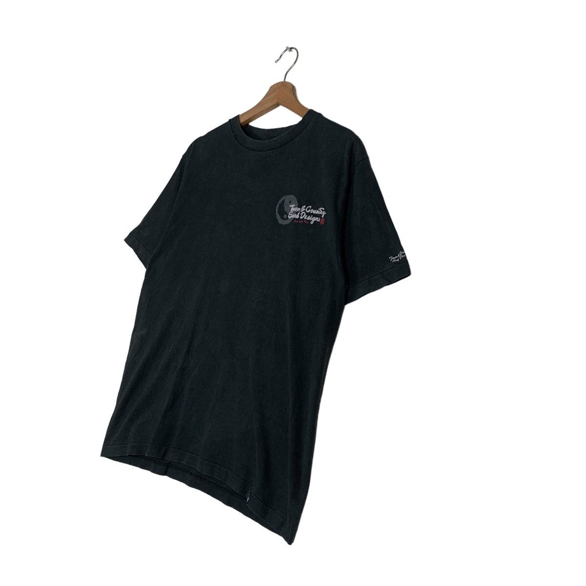 Japanese Brand T&C SURF Designs Big Logo Surfwear Tees #0161-C8 Size US M / EU 48-50 / 2 - 2 Thumbnail