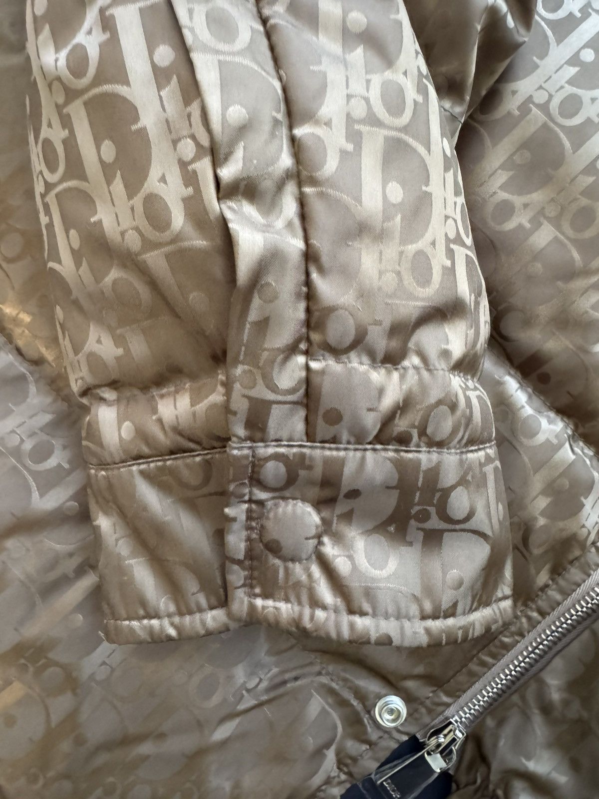 Dior Mens Dior Oblique Puffer Jacket Brown 54 Size US XL / EU 56 / 4 - 8 Thumbnail