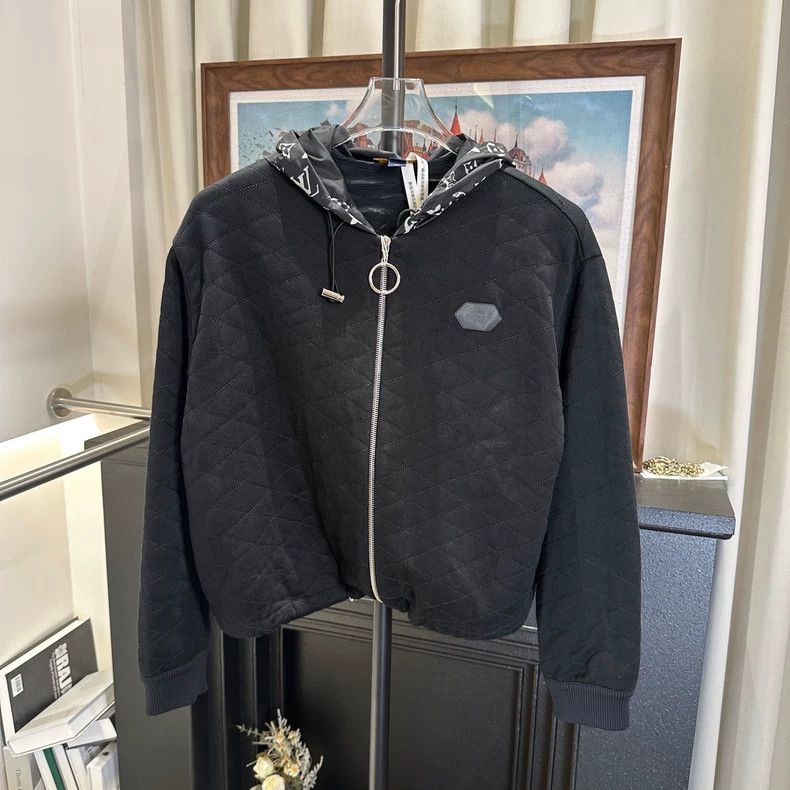 Louis Vuitton Louis Vuitton Black zippered, honed, presbyopic hooded jac Size XS / US 0-2 / IT 36-38 - 1 Thumbnail