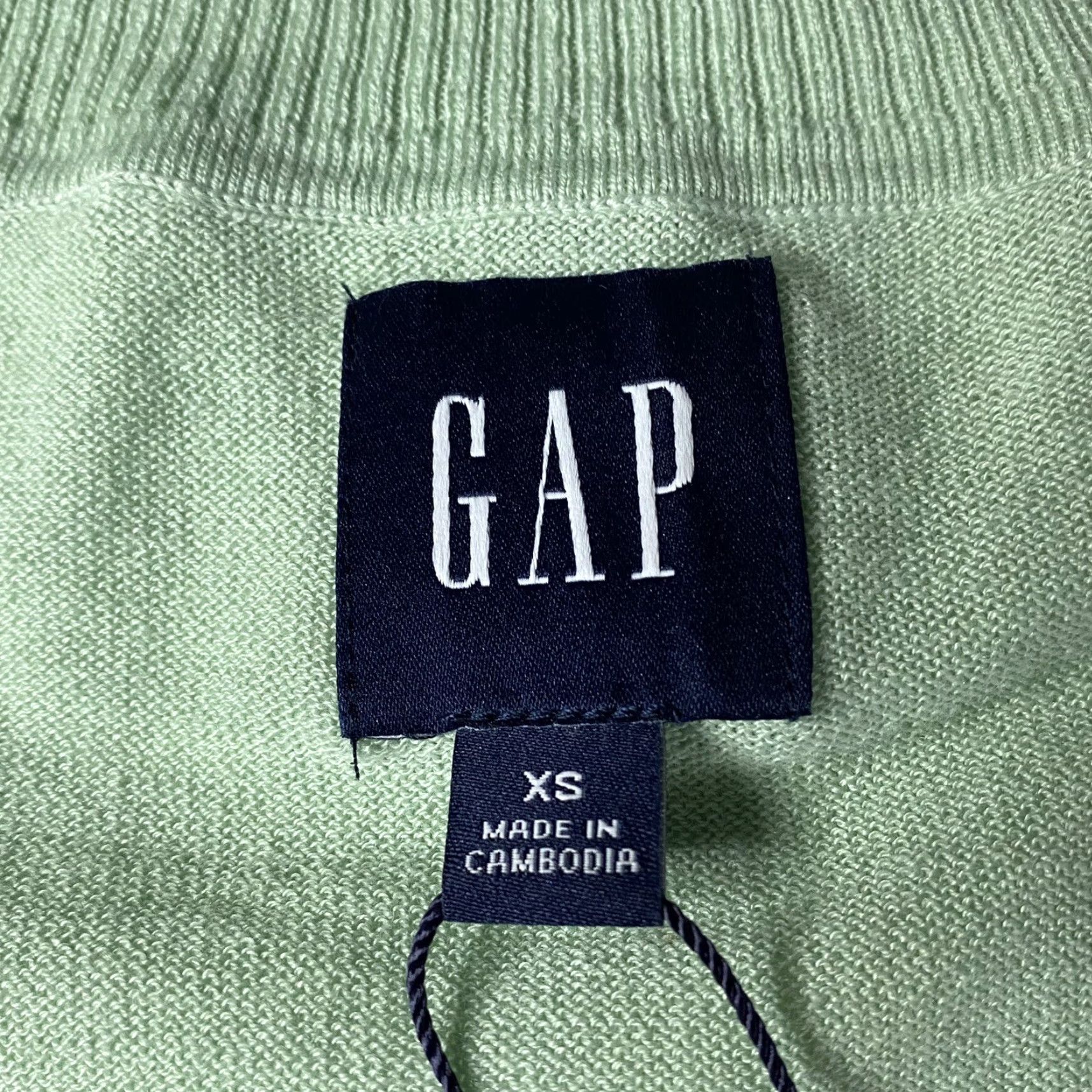 Gap GAP Lightweight V-Neck Sweater Women's XS Sage Green Knit Pullover Long Sleeve Size XS / US 0-2 / IT 36-38 - 3 Thumbnail